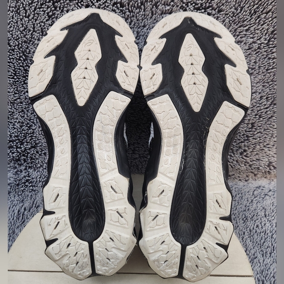 Asics Novablast 2 Black Running Shoes Sneakers Men's Size 8 - Picture 8 of 9